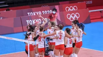 2020 Tokyo Olimpiyat Oyunları: Türkiye tekvando dalında iki madalya kazandı, Kadın Voleybol takımı Çin'i 3-0 yendi