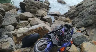 Son dakika haberi! Antalya'da motosikletiyle uçuruma yuvarlanan sürücü hayatını kaybetti