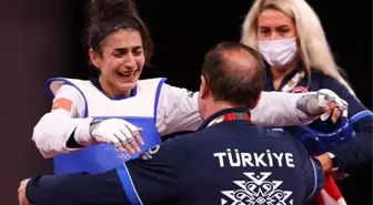 Tokyo Olimpiyatları'nda ikinci madalya da geldi! Hatice Kübra gözyaşlarını tutamadı