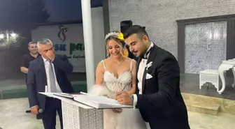 Bursa'da nikah memuru kendi kızının nikahını kıydı