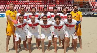 Plaj futbolunda Umman'a 7-0 kaybeden Milli Takım alay konusu oldu