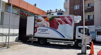 Kurban etleri ihtiyaç sahiplerine ulaştırılıyor