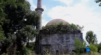 OSMANLI MİRASI 5,5 ASIRLIK CAMİNİN YOK OLMA TEHLİKESİ