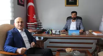 İl Milli Eğitim Müdürü Büyük, AA Konya Bölge Müdürü Yerlikaya'yı ziyaret etti