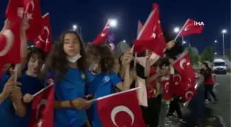 Olimpiyatlarda tarih yazan İlgün'e coşkulu karşılama