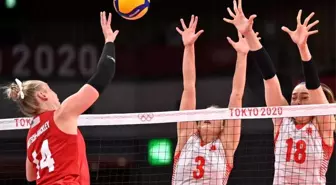 Türkiye Kadın Milli Voleybol takımı, çekişmeli maçta ABD'ye 3-2 yenildi