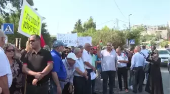 İşgal altındaki Doğu Kudüs'ün Şeyh Cerrah Mahallesi'nde, işgal ve yerleşim birimleri karşıtı gösteri