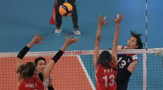 A Milli Kadın Voleybol Takımı, Tokyo'ya veda etti (YENİDEN)