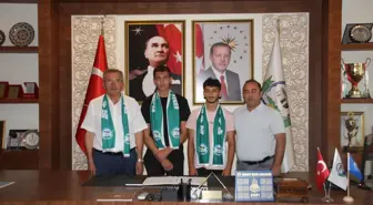 Serik Belediyespor altyapıdan 2 oyuncuyla profesyonel sözleşme imzaladı