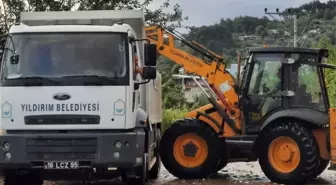 Yıldırım Belediyesi sağanaktan zarar gören bölgelerde çalışma yürütüyor