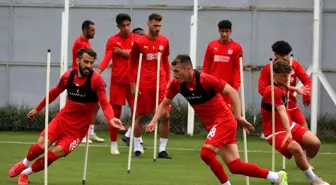 Sivasspor'da Dinamo Batumi mesaisi sürüyor