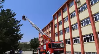 Atatürk Üniversitesi Oltu Meslek Yüksekokulu personeline yangın eğitimi verildi