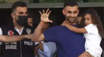 İstanbul'a gelen Rachid Ghezzal'dan Kartal pençesi