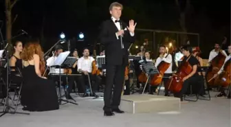 Ayvalık'ta '7. Müzik Festivali' TUGFO'nun konseriyle başladı