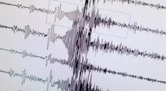 İran'da 4.9 büyüklüğünde deprem