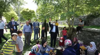 Başkan Memduh Büyükkılıç, vatandaşlarla bir araya geldi