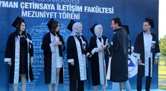 Erciyes Üniversitesi Süleyman Çetinsaya İletişim Fakültesi'nde mezuniyet sevinci yaşandı