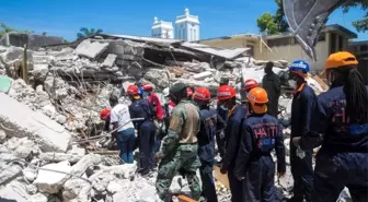 Haiti'de deprem: Can kaybı 1400'ü aştı, tropik fırtına deprem bölgesine yaklaşıyor