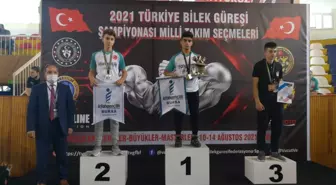 Bursa İrfan Gençlik Spor ve İzcilik Kulübü, Tokat'taki bilek güreşi şampiyonasından derecelerle döndü