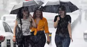 Meteoroloji'den İstanbul dahil 17 kente kuvvetli sağanak uyarısı