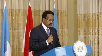 Son dakika... Somali Cumhurbaşkanı Fermacu, Türkiye ile Somali yakın dostluk ilişkilerinin 10'uncu yıl dönümünü kutladı Açıklaması