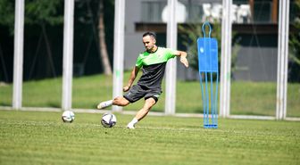 Bursaspor, Erzurumspor maçına 3 eksikle devam etti
