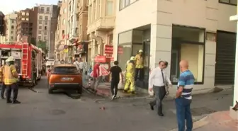 BEYOĞLU'NDA OTELDE YANGIN