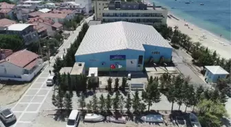 Avşa Adası'nda deniz suyu içme suyuna dönüştürülüyor