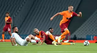 Süper Lig: Galatasaray: 1 - Hatayspor: 1 (İlk yarı)