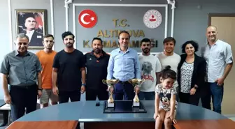 Ayak tenisine Altınova damgası