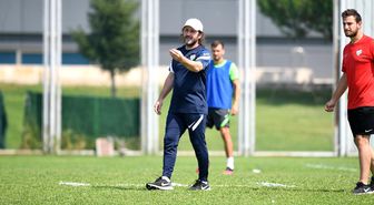 Bursaspor, Eyüpspor maçı hazırlıklarına devam etti Yeşil-beyazlı takımda Taha Altıkardeş idmana çıkmadı