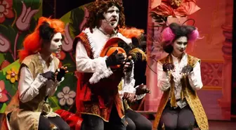 Çizmeli Kedi ve Pinokyo Müzikali, Akhisarlı çocuklarla buluşacak!