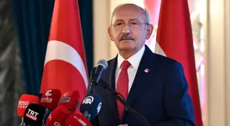 CHP Genel Başkanı Kemal Kılıçdaroğlu, muhtarlar, STK temsilcileri ve kanaat önderleri buluşmasına katıldı