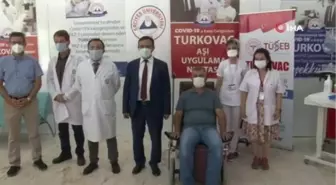 Yerli korona virüs aşısı TURKOVAC, geliştirildiği ERÜ'de gönüllülere uygulanıyor