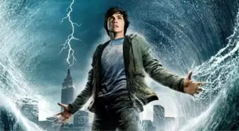 Percy Jackson & Olimposlular: Şimşek Hırsızı konusu! Percy Jackson & Olimposlular: Şimşek Hırsızı oyuncuları