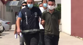 Adana'da bir kişiyi darbedip bıçakla yaraladıkları öne sürülen 3 zanlı tutuklandı