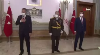 İstanbul Valiliği'nde 30 Ağustos tebrik töreni