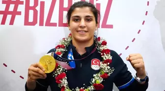 Mete Gazoz ve Busenaz Sürmeneli; en çok konuşulan olimpiyat madalyalı sporcular oldu