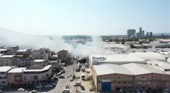 (DRONE) Tekstil atölyesinde çıkan yangına müdahale ediliyor (2)