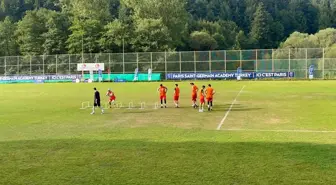 Mamak Belediyesi Basketbol Takımı, Memduh Öğet ve Yalçın Efe Anma Turnuvası'na katıldı