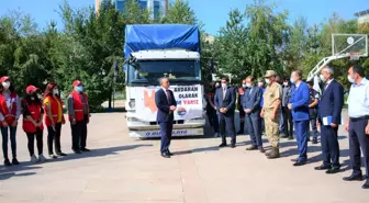 Ardahan'dan sel afetine maruz kalan Batı Karadeniz'e yardım malzemesi gönderildi