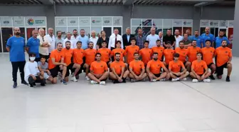 Hatayspor Hentbol Takımı basına tanıtıldı
