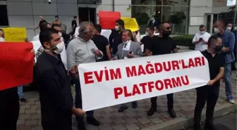 'EVİM' MAĞDURLARI TMSF ÖNÜNDE EYLEM YAPTI