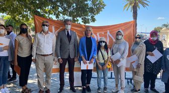 KADEM İzmir Temsilciliğinden haşemayla havuza girmek isteyen kadının site yönetimince engellenmesine tepki