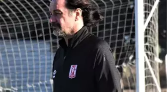 Balıkesirspor'da teknik direktör Yusuf Şimşek görevi bıraktı