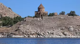 Akdamar Kilisesi'ndeki 9. ayin başladı (2)