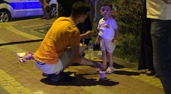 KAZA SONRASI OĞLUNUN ÜZERİNDEKİ KANI SUYLA TEMİZLEDİ