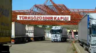 Sınır kapısının kapanması Posof esnafının da kapılarını kapattı