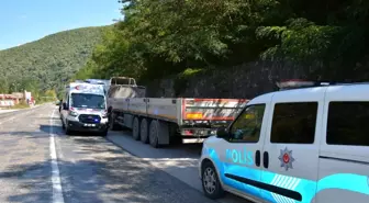 Son dakika haberleri: Dinlenmek için park ettiği tırın içinde ölü bulundu