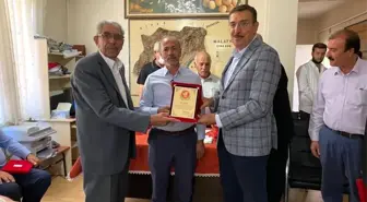 Tüfenkci'den Muhtarlar Derneği'ne ziyaret